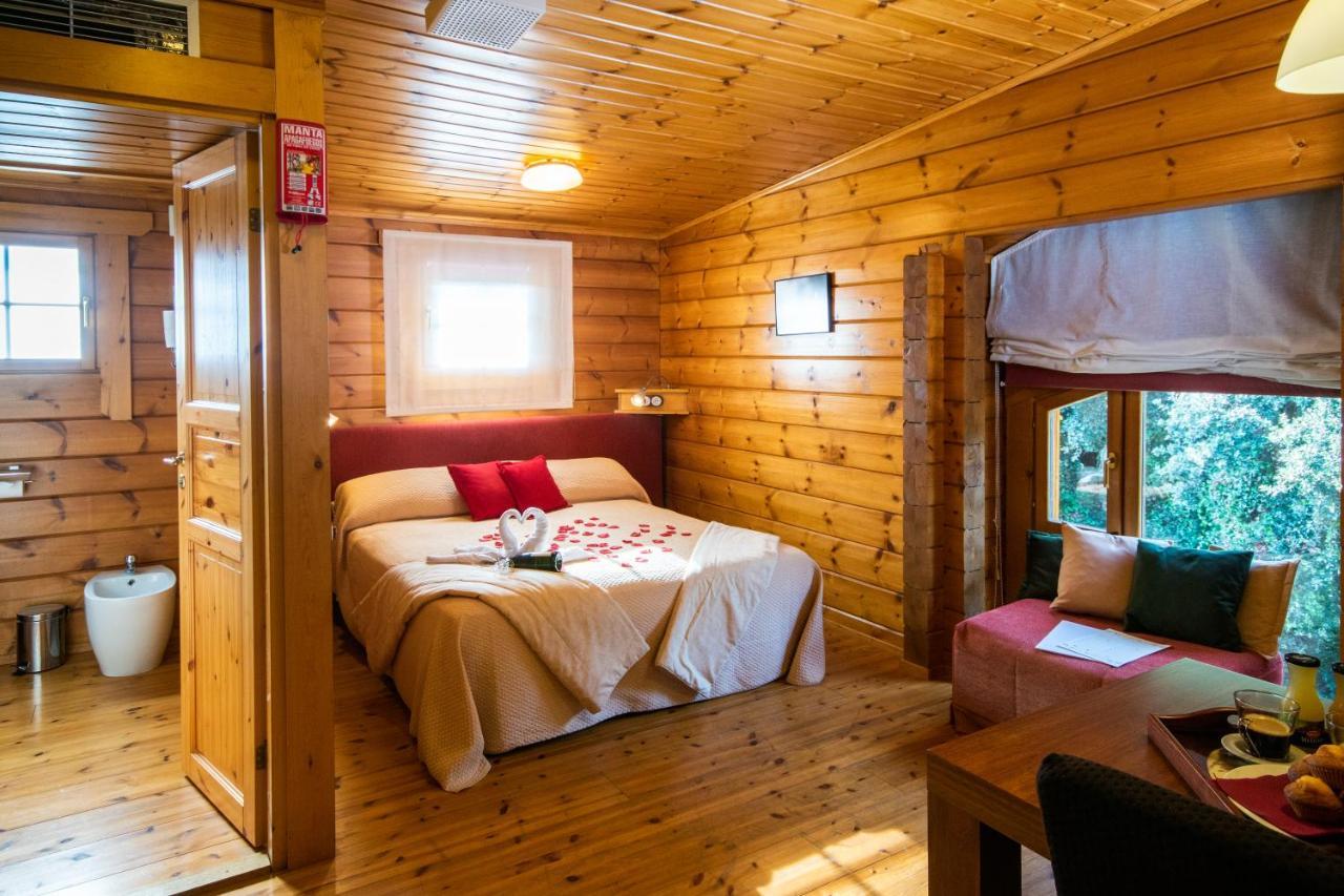 Hotel Somlom - Eco Friendly Montseny Sant Esteve De Palautordera Buitenkant foto