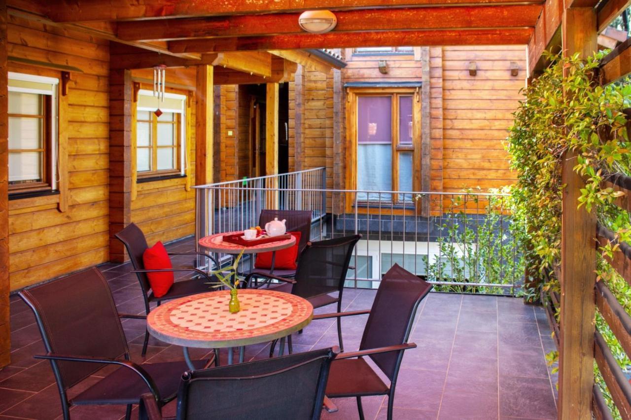Hotel Somlom - Eco Friendly Montseny Sant Esteve De Palautordera Buitenkant foto