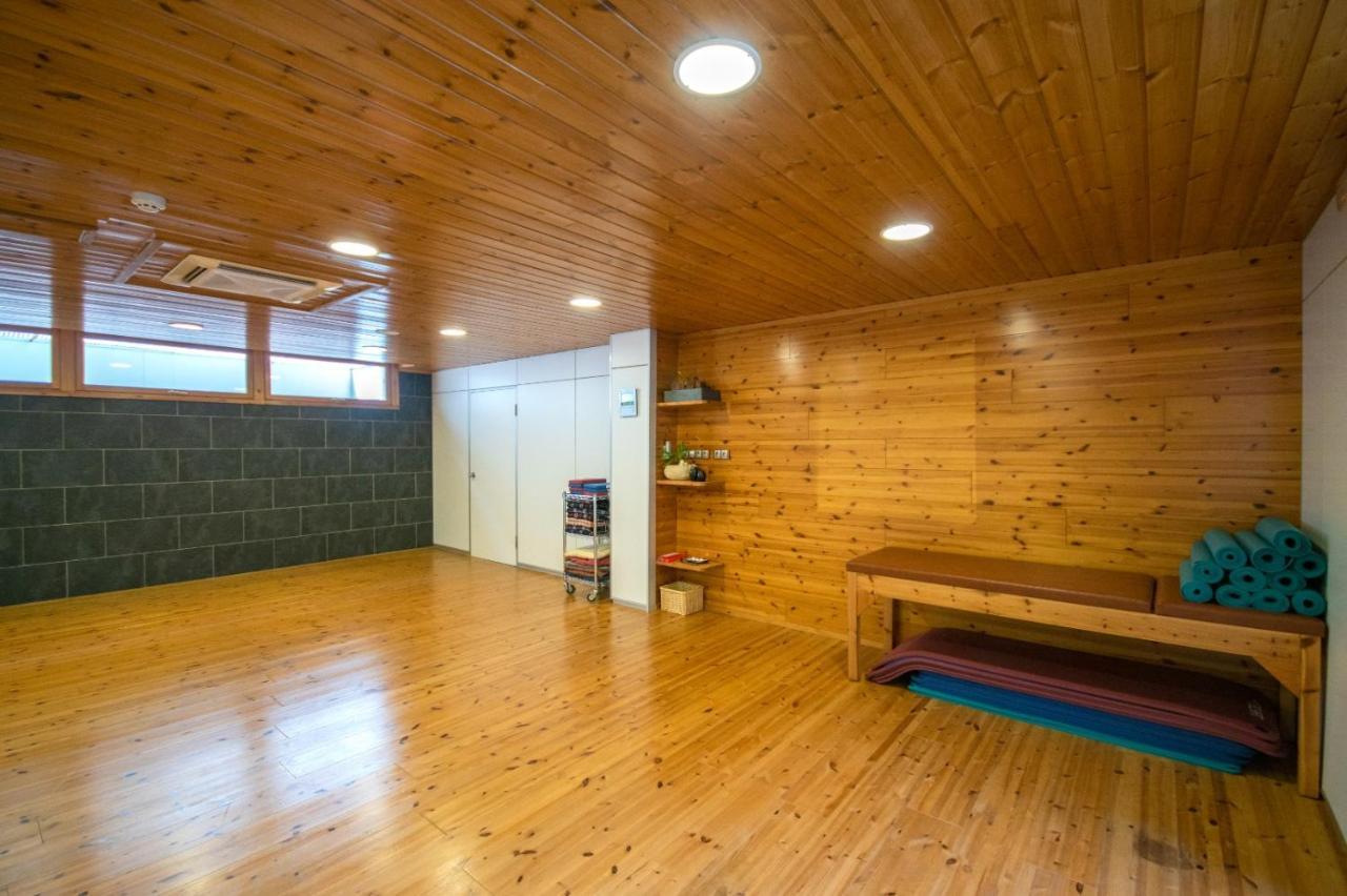 Hotel Somlom - Eco Friendly Montseny Sant Esteve De Palautordera Buitenkant foto