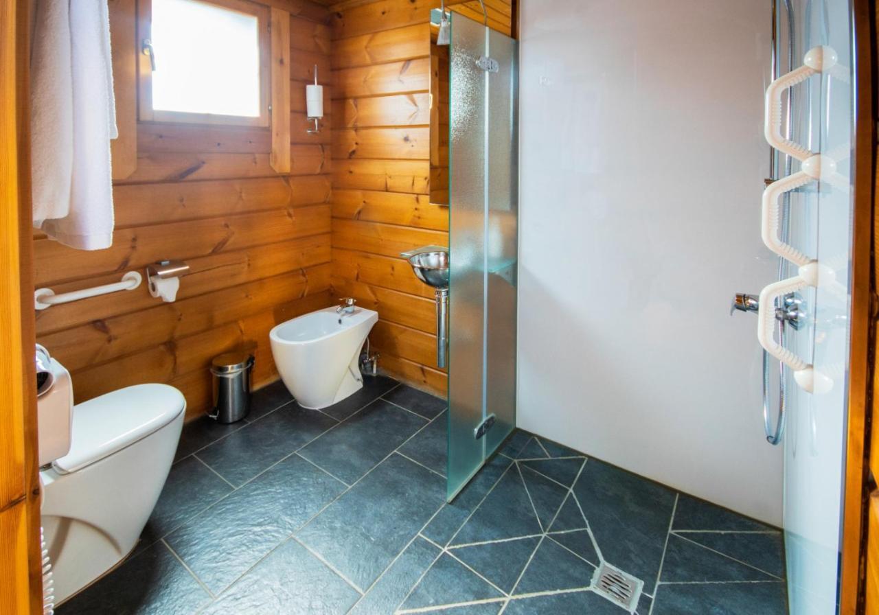 Hotel Somlom - Eco Friendly Montseny Sant Esteve De Palautordera Buitenkant foto